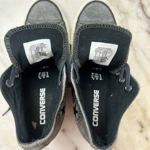 Converse Gray Platform Sneakers with White Sole - Picture 8 of 9